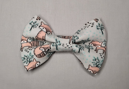 Gray with Foxes Pet Bow Tie